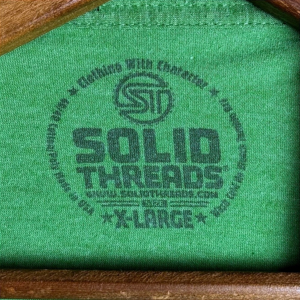 Solid Threads Mens XL Green Im a Drinker Not a Fighter Shamrock Graphic T-Shirt - Picture 4 of 6